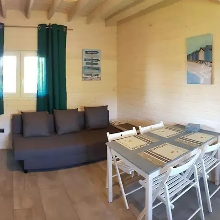 Gemuetliches Ferienhaus In Mit Privater Terrasse