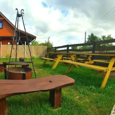 Gemuetliches Ferienhaus In Mit Privater Terrasse Ferienhaus *